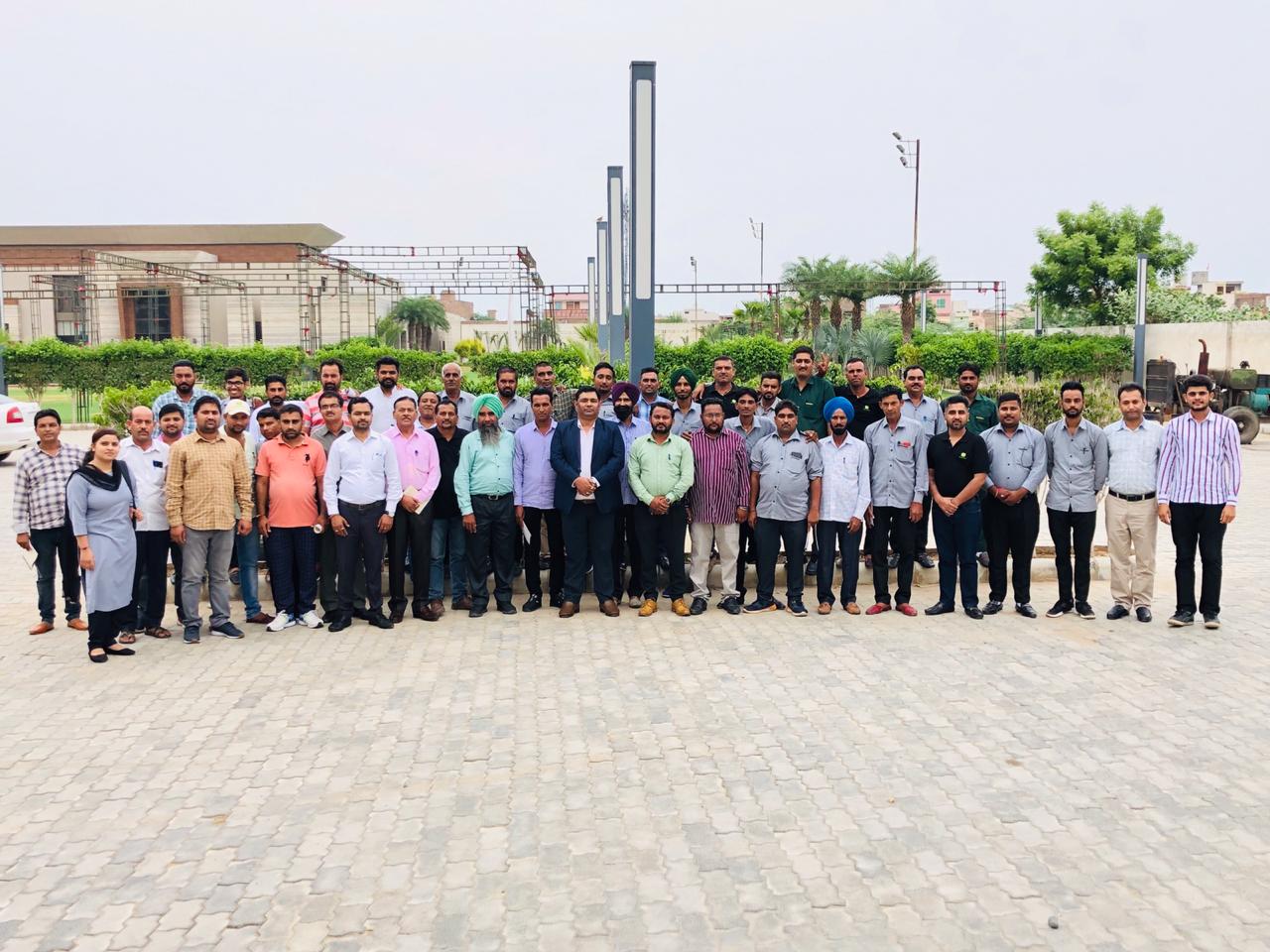 JOHN DEERE SALES MEET HISAR